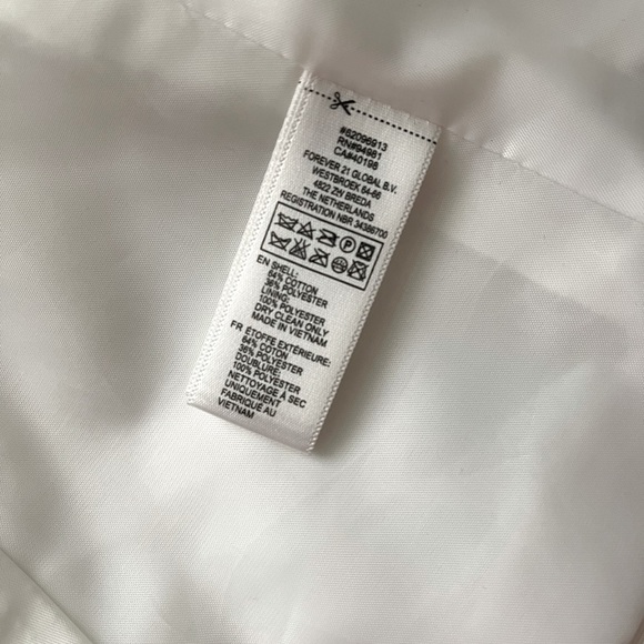 NWT Women Forever 21 Blazer Jacket in White. Size Small - Picture 7 of 7